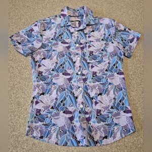 Womens Apt 9 Button Up Size Small